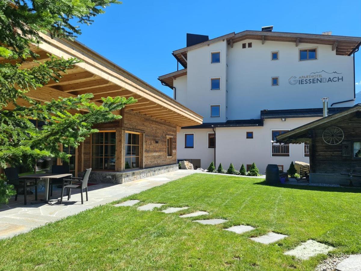 Hotel Giessenbach フューゲン エクステリア 写真