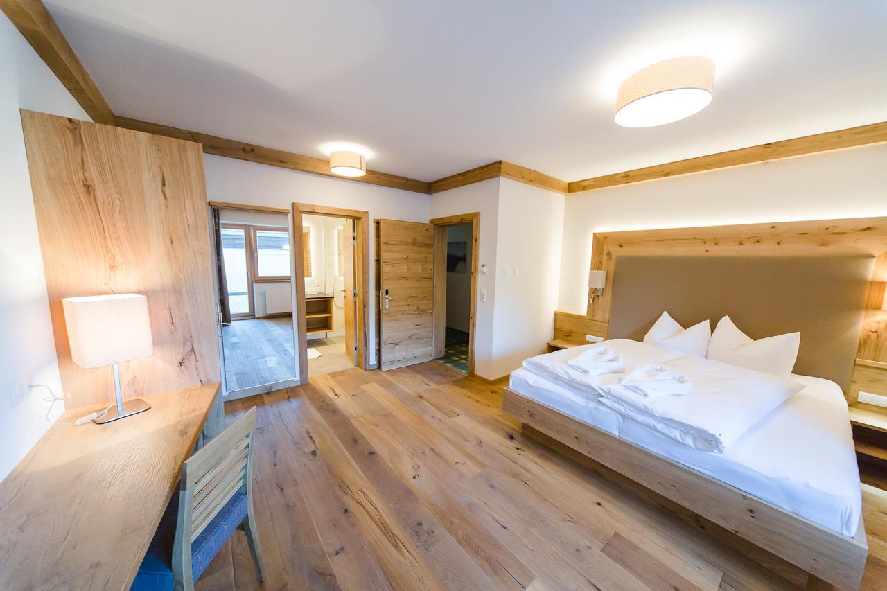 Hotel Giessenbach フューゲン エクステリア 写真