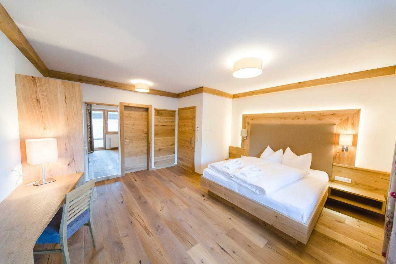 Hotel Giessenbach フューゲン エクステリア 写真